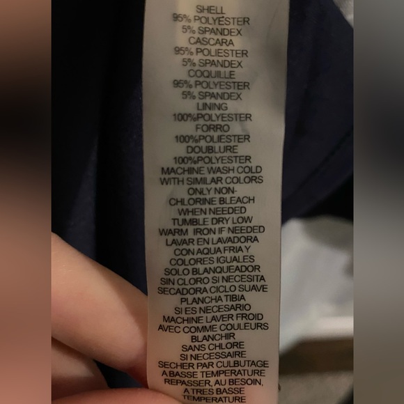 2/$40 Vince Camuto Printed Fit and Flair Dress - Picture 4 of 7